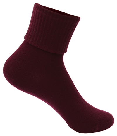 girls maroon socks