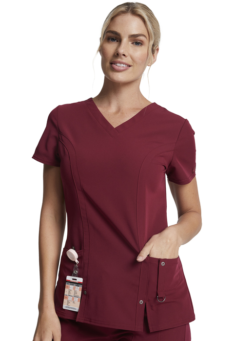 Dickies Xtreme Stretch V-Neck Top in D-Wine