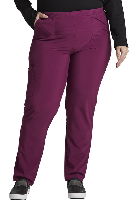 Dickies Every Day EDS Essentials Unisex Natural Rise Tapered Leg Pant in Wine
