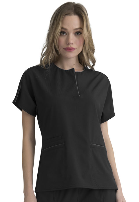 Simply Polished Women Round Neck Top Black
